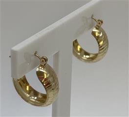 14K Yellow Gold Danty Fancy Detailed Designed Hoop Earrings 1.2G